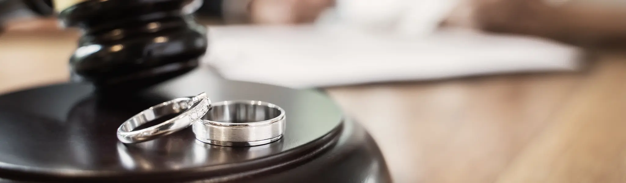 Ql Prenuptail Agree Adobestock 287587368